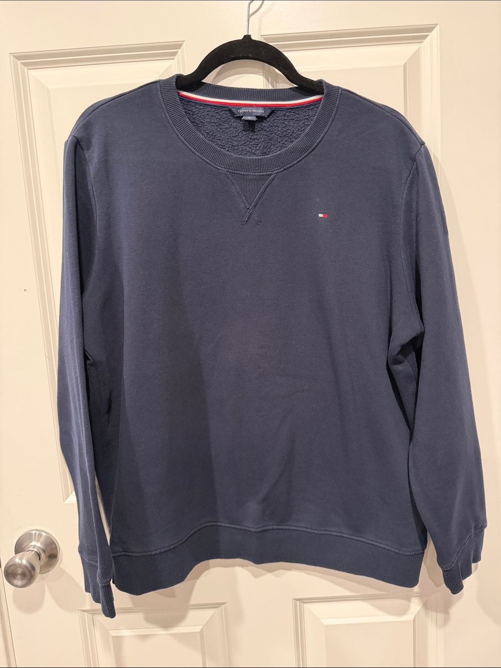 Tommy Hilfiger Navy Blue Crewneck Sweatshirt with Chest Flag